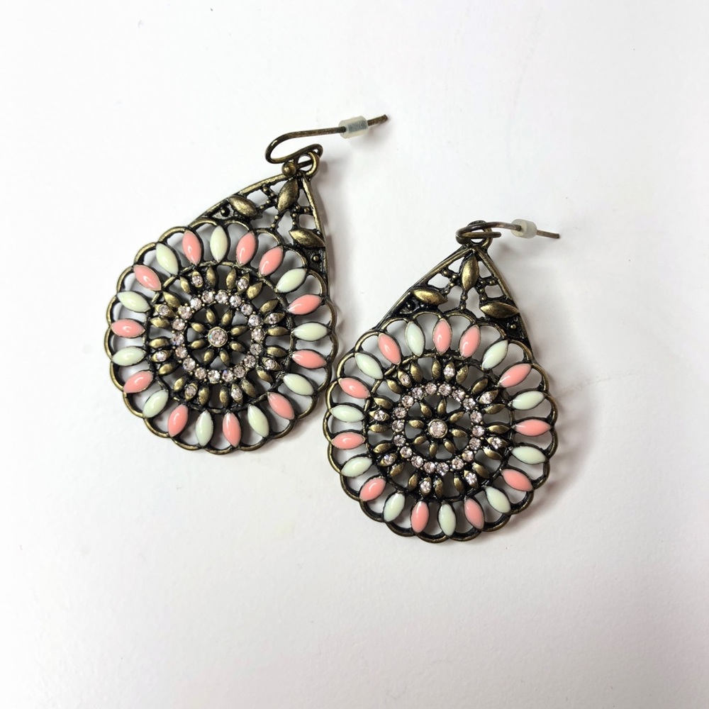 Earring lot